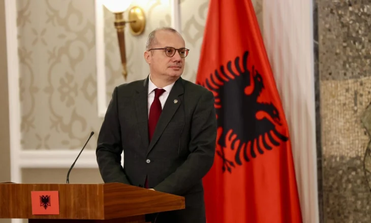 Shqipëria nxjerr nga Irani 5 shqiptarë, Hasani: U arrit me ndihmën e vendeve partnere