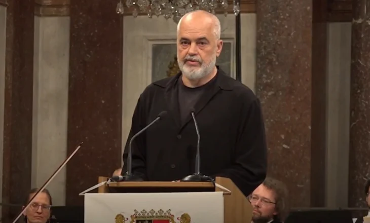 “Shtëpia jonë e përbashkët gjendet e rrethuar nga oshëtima e armëve”, Rama në Gjermani: Evropa ka qenë dhe mbetet një civilizim