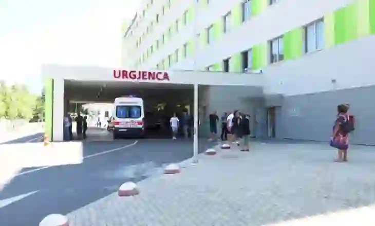 Shtohen telefonatat tek Urgjencat/ Brataj ngre alarmin: Temperaturat e larta rëndojnë shëndetin tek…