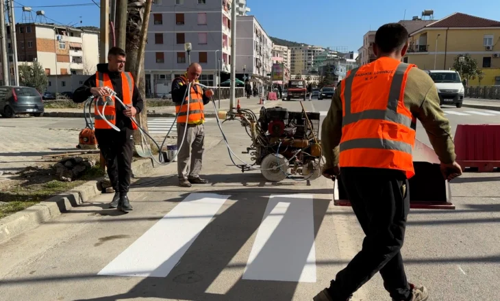 Sinjalistika rrugore, 3.4 milionë euro për dy kontrata, ARRSH shpall fituesit
