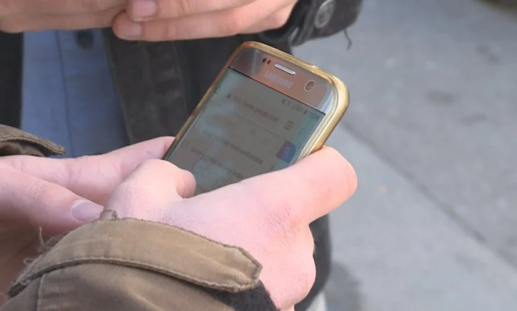 Skemë mashtruese me SMS për të zhvatur qytetarët, Policia apel qytetarëve: Kujdes, mos jepni të dhënat e bankës