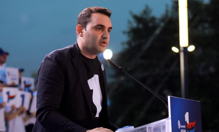 S’kemi ç’ti bëjmë Ramës, shqiptarët janë dorëzuar dhe heshtin, e kërkojnë fajin tek opozita