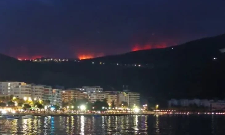 Skuqet nga flakët maja e malit Shashicë, zjarri po i afrohet shtëpive të banuara