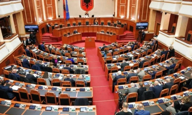 Sot seanca e fundit plenare/ Çfarë pritet të diskutohet në Kuvend
