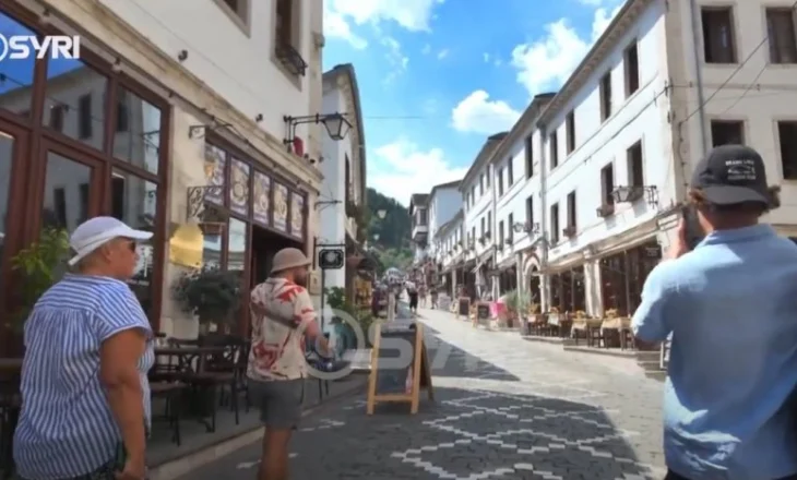 SYRI TV/ Gjirokastrës i mungon farmacia 24 orë, mungesa e saj problem në sezon
