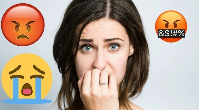 Të udhëtoni apo jo gjatë ciklit menstrual? Si të dalloni periudhën ideale