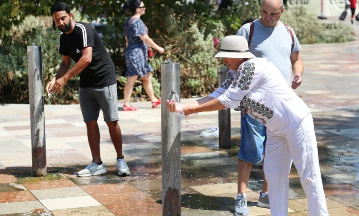 Temperatura deri në 36 gradë C, si parashikohet moti për këtë të shtunë
