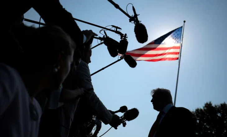 Tensione tregtare SHBA-BE, Trump optimist për bllokun evropian, por jo për Kanadanë