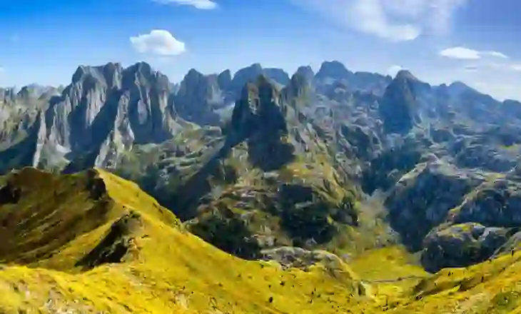 Thirrja e Alpeve Shqiptare: Si t’i Ruajmë Parqet Kombëtare?