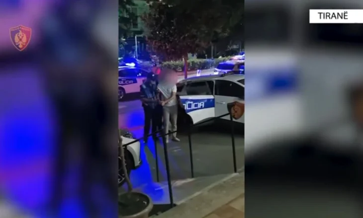 Tiranë, dyshohet se nga pakujdesia plagosi me armë zjarri një 34-vjeçar, identifikohet, kapet dhe vihet në pranga 51-vjeçari