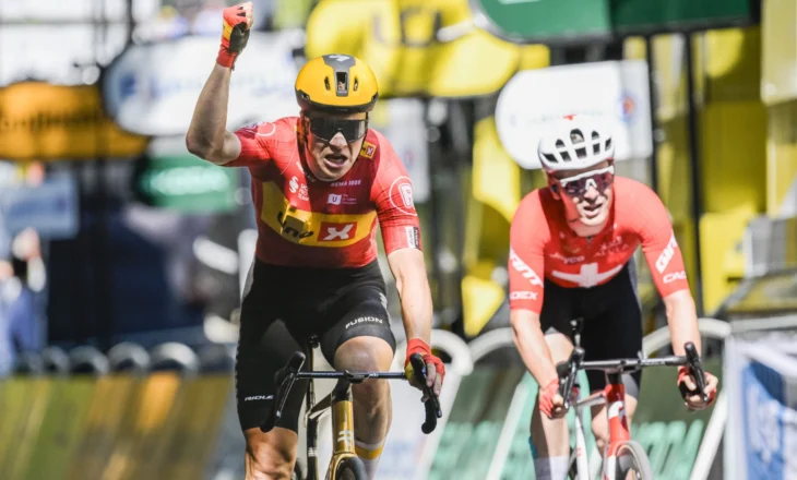 Tour de France/ Abrahamsen fiton etapen e 11-të, rrëzohet Pogaçar