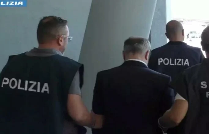 Trafik droge dhe rrëmbim/ Ekstradohet pas 20 vitesh, zbulohet si 56-vjeçari falsifikoi vdekjen dhe u arratis në SHBA