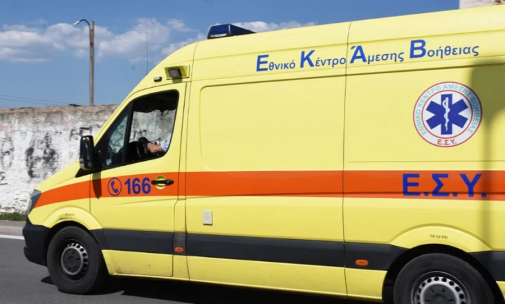 Tragjedi në Greqi/ 14-vjeçarja shqiptare bie nga një urë 10 metra e lartë, ndërron jetë në spital