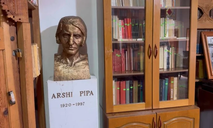 Trashëgimia e Arshi Pipës ruhet në Muzeun Historik të Shkodrës