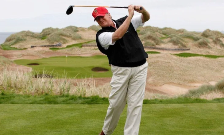 Trump me fushë të re golfi, presidenti përuroi sot në Skoci kompleksin përgjatë bregut të detit