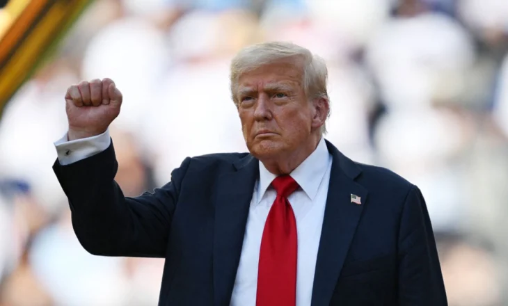 Trump paralajmëron Rusinë: Jam i zhgënjyer, por ende s’kam mbaruar me Putinin