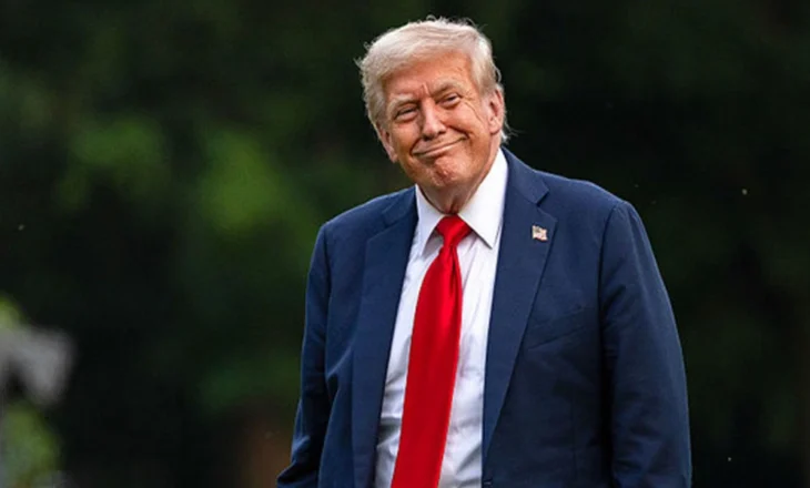 Trump po zbutet ndaj Kinës – Bloomberg