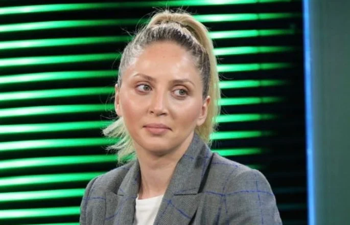 “Turpi i radhës”, Brisida Shehaj sulmon vendimin për dhënien e Pallatit të Koncerteve:Faturë që do e paguani shtrenjtë…