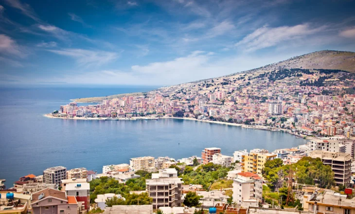 U fut në det për të notuar, zhduket pa asnjë gjurmë turisti portugez në Sarandë