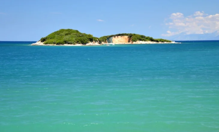 U ndje keq duke notuar në Ksamil, turisti turk dërgohet me helikopter drejt Tiranës