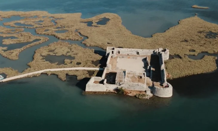 U zhyt në lagunë, zhduket turisti portugez në Sarandë