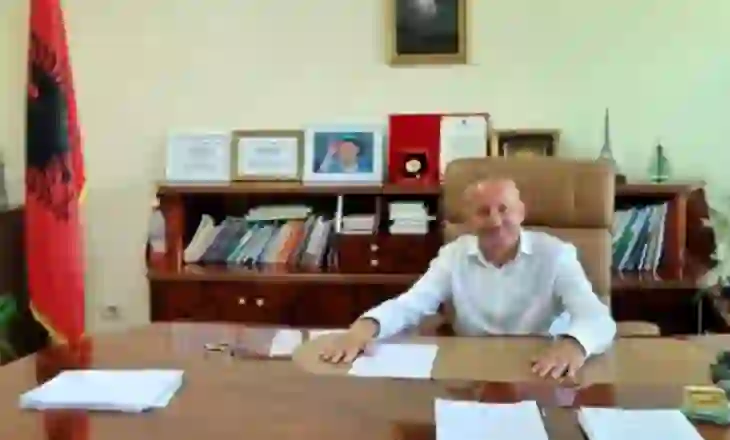 Ultimatumet ndaj bashkive, krybashkiaku i Hasit nuk i bindet Ramës: Nuk kam në plan të shkarkoj asnjë punonjës