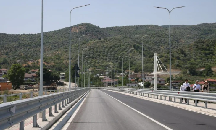 Ura e re mbi Osum, afron 2500 banorë të zonave rurale me Beratin