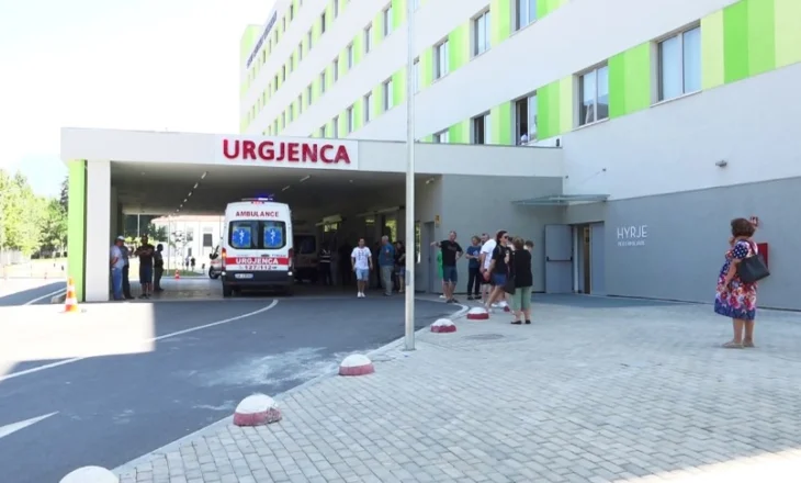 Urgjencat mbushen plot nga vapa, qindra persona paraqiten në QSUT me probleme nga i nxehti