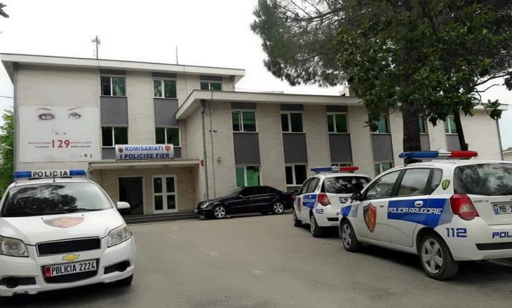 Vajza mbyt me tel babanë, bashkë me nënën i pastruan trupin. E inskenuan ngjarjen si aksidentale