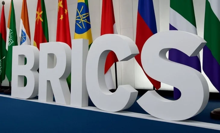 Vendet e BRICS kërkojnë të reformohet FMN-ja, kritikojnë tarifat “diskriminuese” të Trump