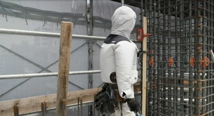 Veshje për të mbrojtur punëtorët nga vapa, risia që sjell kompania në Tokio