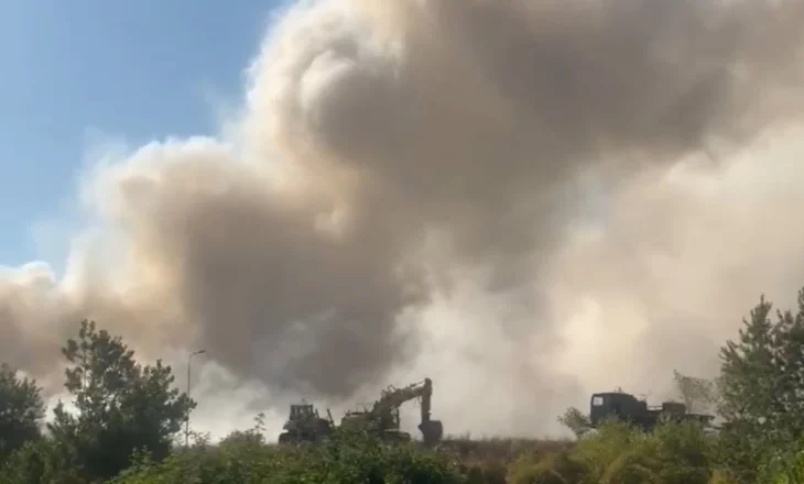 Vihet nën kontroll zjarri në landfillin e Elbasanit, tymi toksik mbuloi qytetin dhe fshatrat përreth