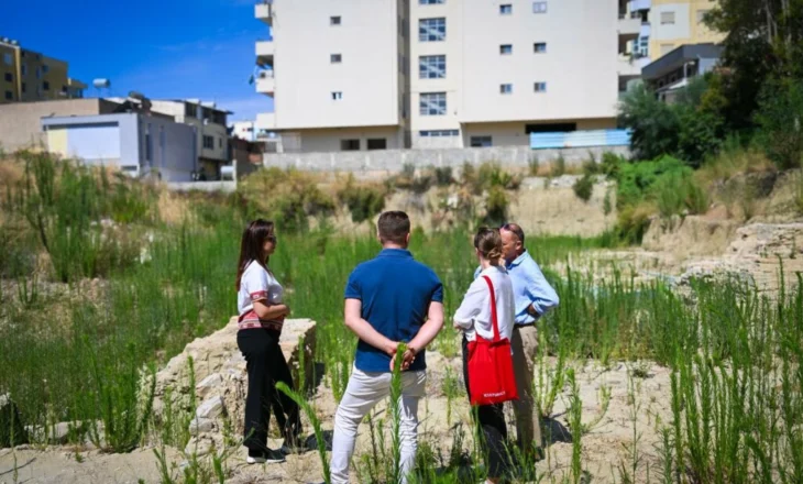 Vila romake e zbuluar në Durrës ndryshon projektin e shkollës