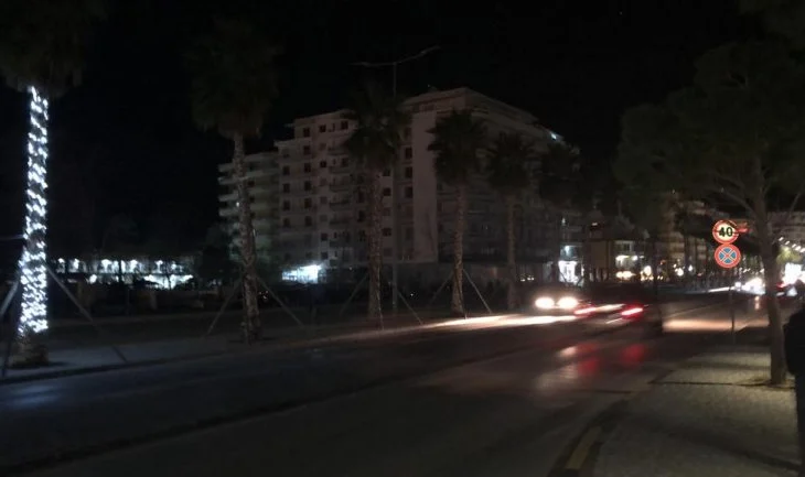 Vlora në terr/ Pjesë të mëdha të qytetit pa energji elektrike prej disa orësh, ja shkaku i ndërprerjes