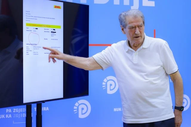 Votat e diasporës/ Berisha: DHL i dorëzoi zarfet pa asnjë firmë në zyrat e PS-së