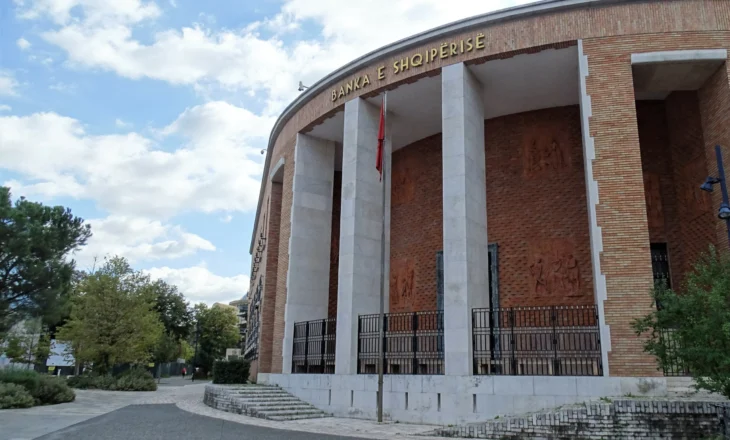 ‘”Vrulli” i kredisë, BSH paralajmëron rritje të mëtejshme të kërkesave për kapital