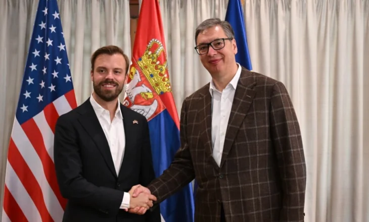 Vuçiç diskuton me diplomatin amerikan Hanrahan për nevojën e bashkëpunimint ekonomik Serbi-SHBA
