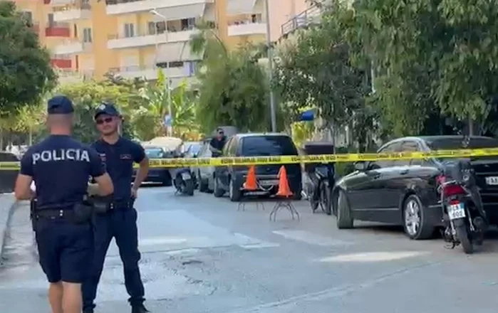 Zbardhet përplasja në Sarandë, 4 persona në kërkim, arrestohet dhe një prej të plagosurve