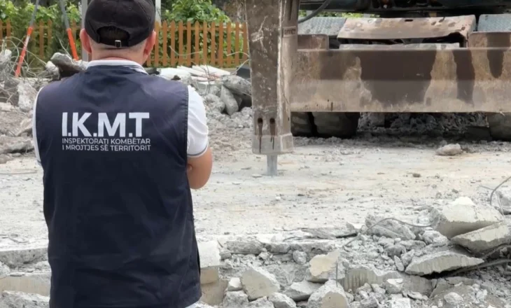 Zbatohet urdhri i Ramës, policia bashkiake e Durrësit nis ndërhyrjen për lirimin e hapësirave publike në trotuaret e qytetit