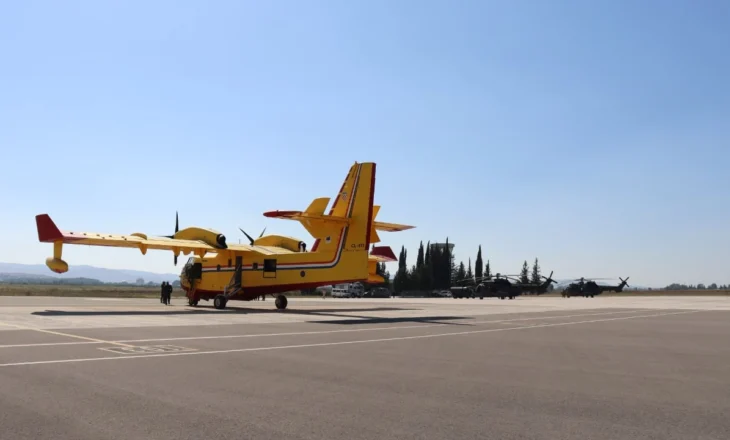 Zjarret në Borsh, Piqeras dhe Lukovë/ Niset nga Italia avioni zjarrfikës Canadair për shuarjen e flakëve në jug të vendit