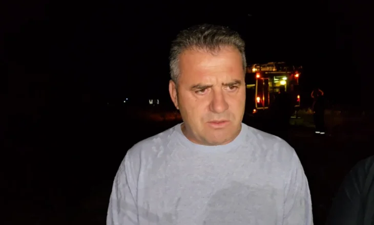 Zjarri në Drenovë, Kryebashkiaku i Mallakastrës nga terreni rreth mesnatës: E patolerueshme pakujdesia e fermerëve – rrezikohen puset e naftës dhe nënstacioni elektrik