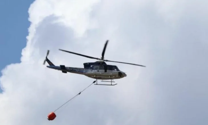 Zjarri në Dukat, rrezikohet Parku Kombëtar i Llogarasë. Ndërhyrje nga ajri me helikopter