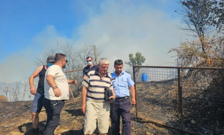 Zjarri në Kakavijë djeg banesat, banorët strehohen në Janinë, Kardhiqi ende në flakë