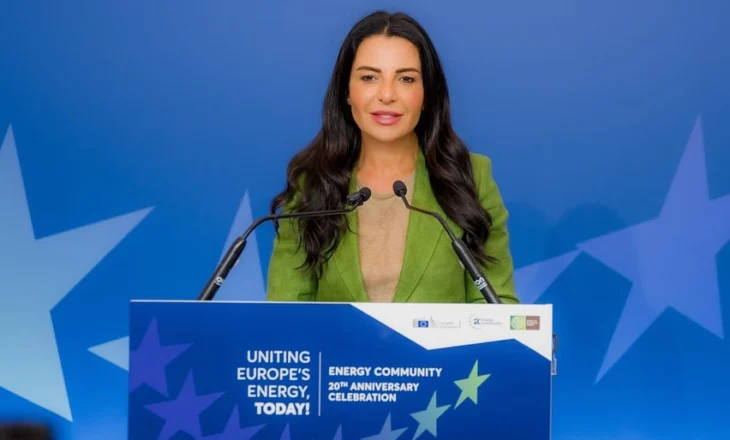 Zv/kryeministrja dhe ministre Belinda Balluku në takimin e Traktatit të Komunitetit të Energjisë në Greqi