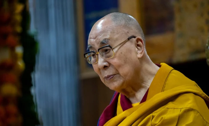 A e dini si mund të jeni të lumtur? Ja çfarë thotë Dalai Lama