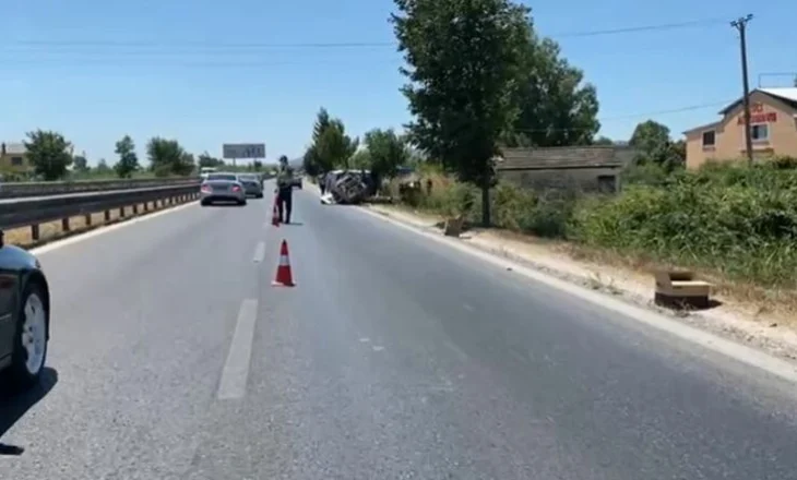 Aksident tragjik/ Këmbësori perplaset nga automjeti dhe humb jetën në Kavajë