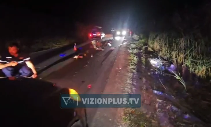 Aksident tragjik në Peqin, humbin jetën dy të rinj