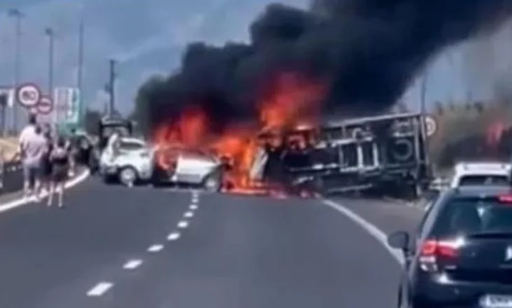 Aksidenti në Greqi ku vdiqën 3 shqiptarë, flet dëshmimtari: Po digjeshin të gjallë