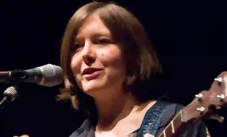 Albumi fantazmë i Emily Portman ndez alarmin për muzikën AI