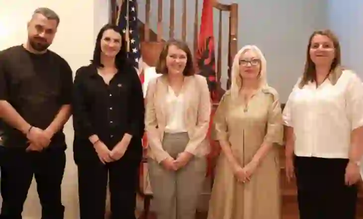 Ambasada Amerikane hap dyert për përfaqësuesit e rinj në Kuvend